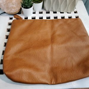 Free People Bags - Free People Vegan Leather Clutch Free People Bags - Free People Vegan Leather Clutch